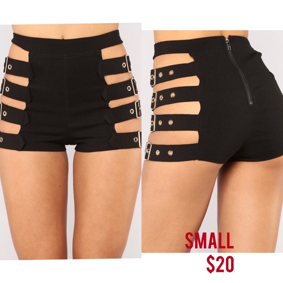 Clothes - Picture 5 of 8